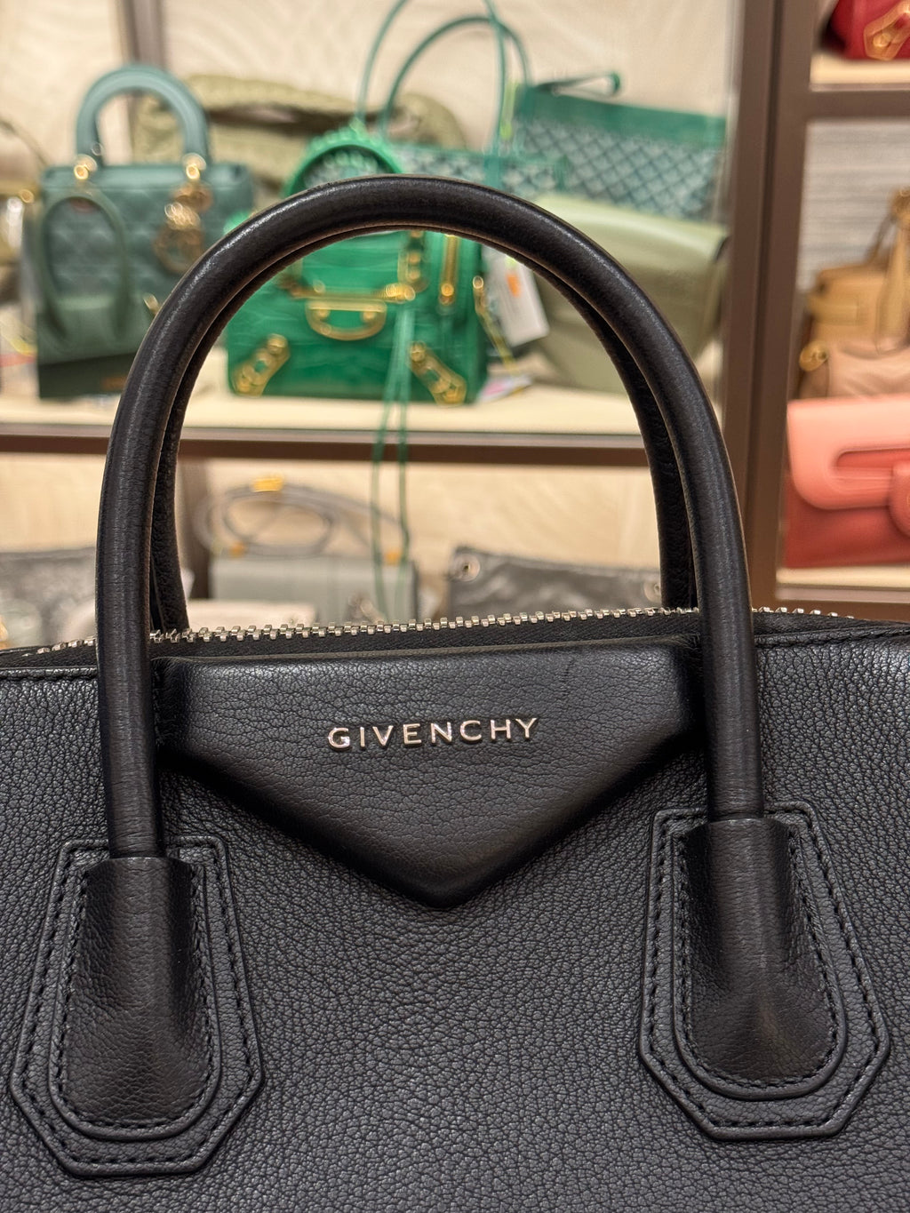 Givenchy Antigona Small Black