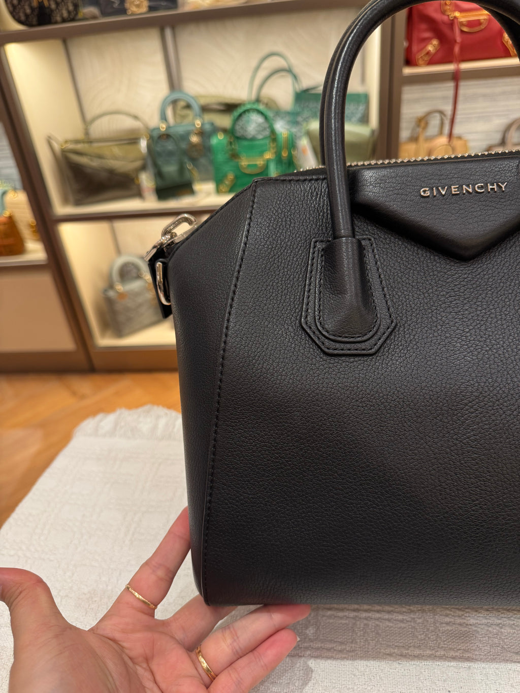 Givenchy Antigona Small Black