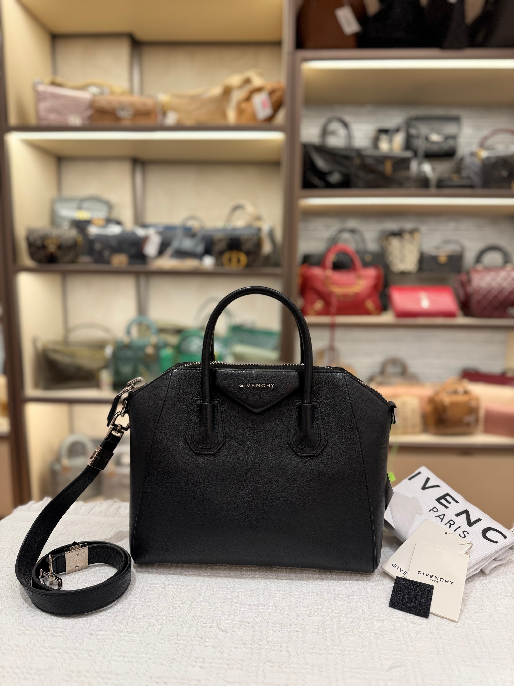 Givenchy Antigona Small Black