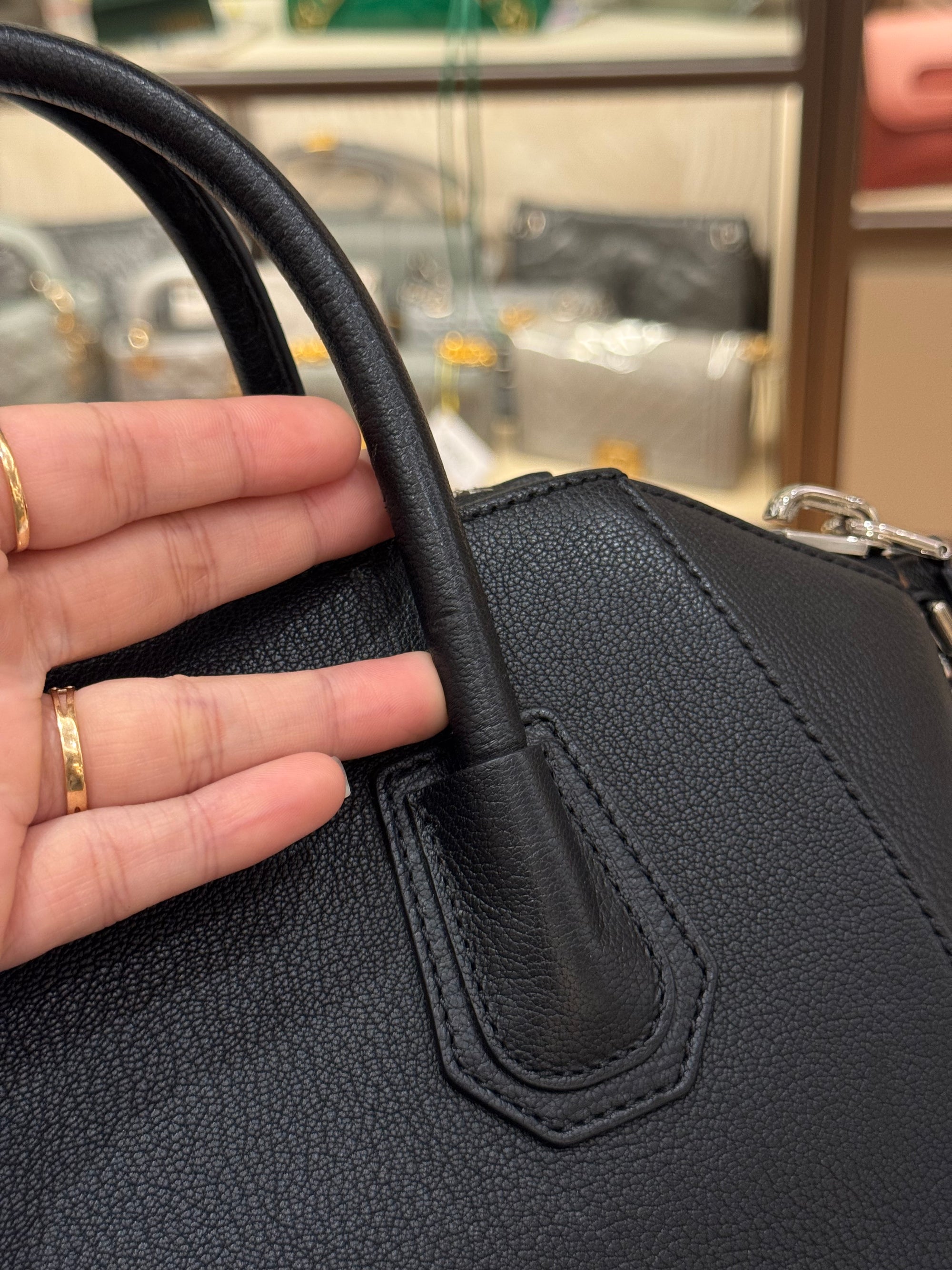 Givenchy Antigona Small Black