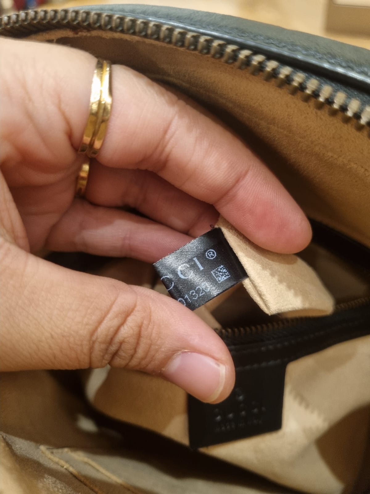 Gucci Marmont Crossbody Black