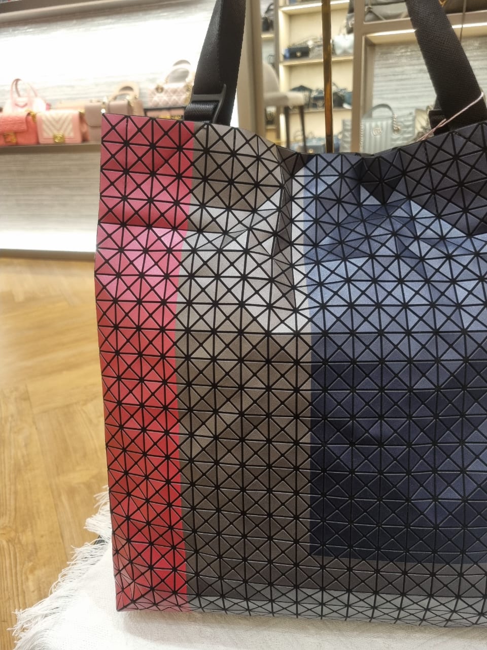 Bao Bao Large Totebag 3 Colour