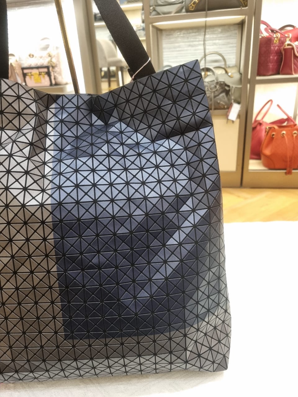 Bao Bao Large Totebag 3 Colour