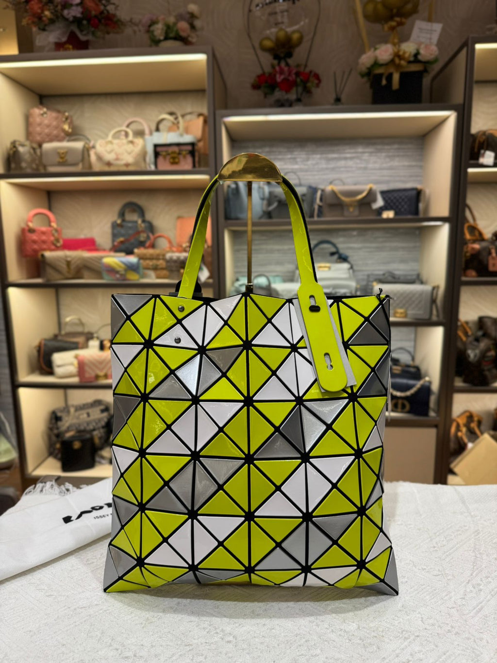 Bao Bao Tote Tricolour