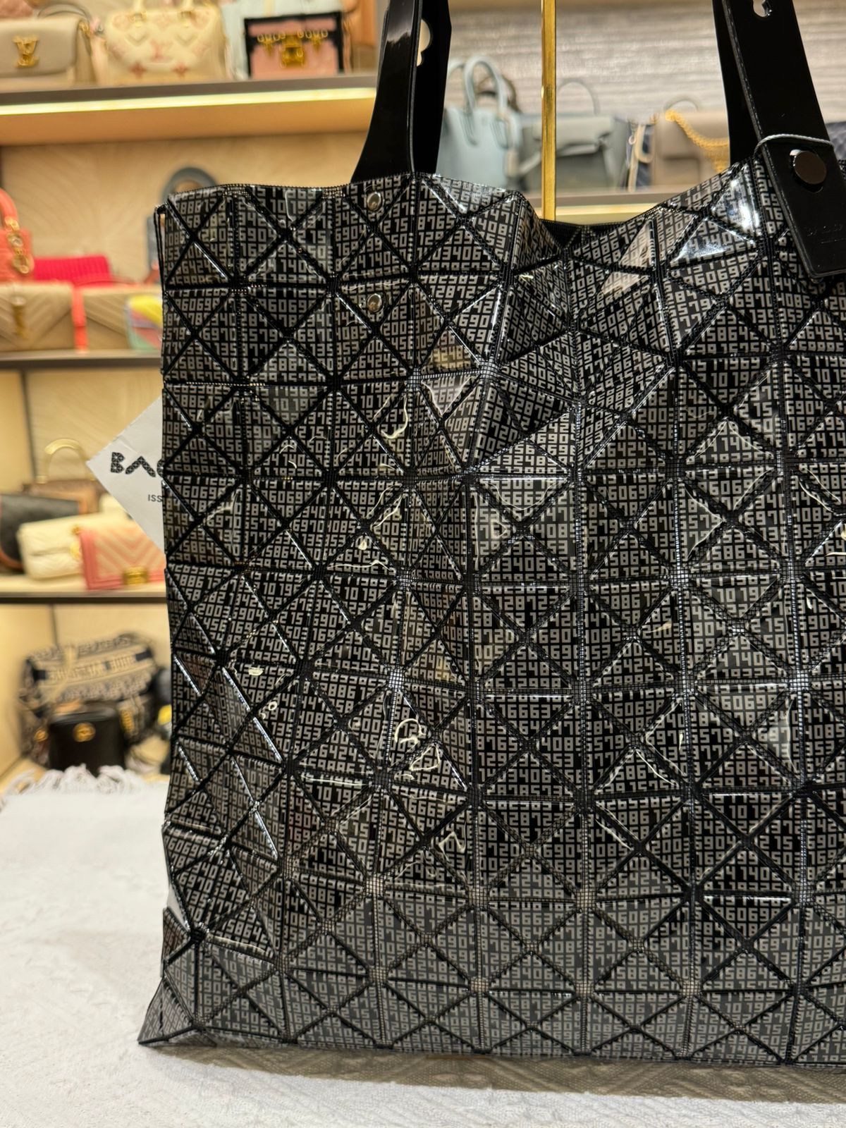 Bao Bao Tote Font Black