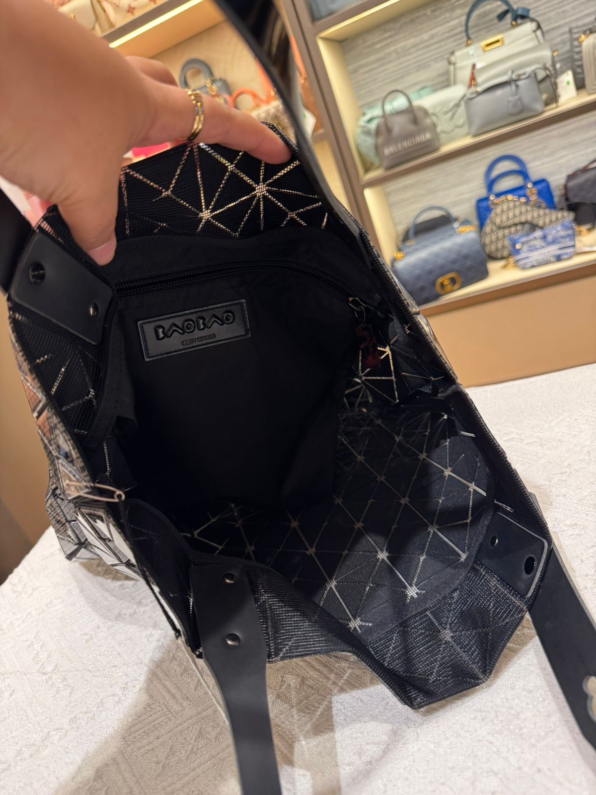 Bao Bao Tote Font Black