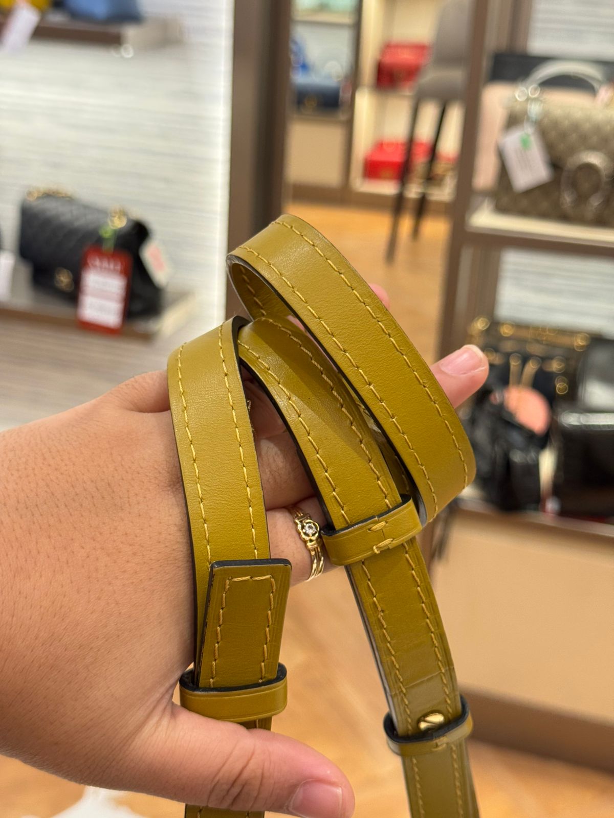 Loewe Gate Small
