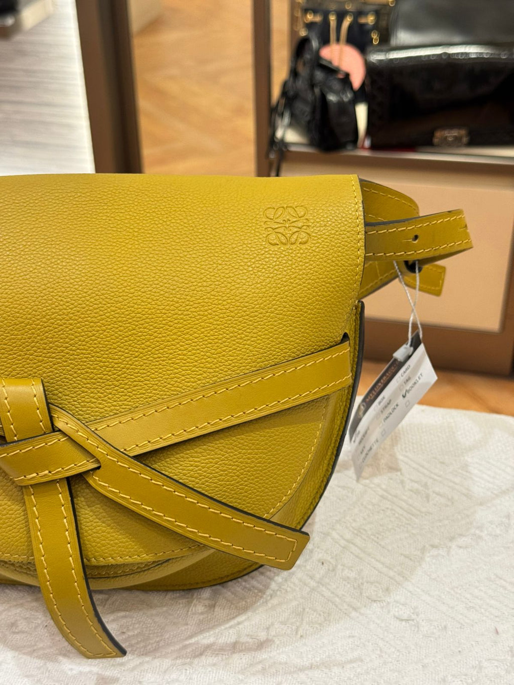 Loewe Gate Small