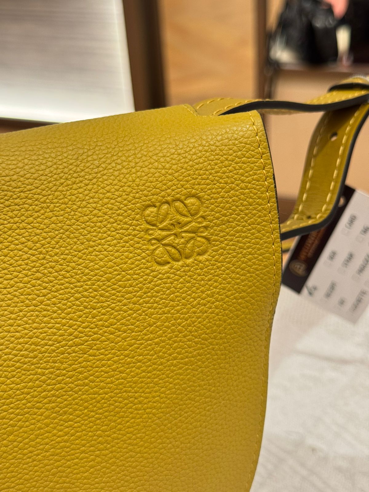 Loewe Gate Small