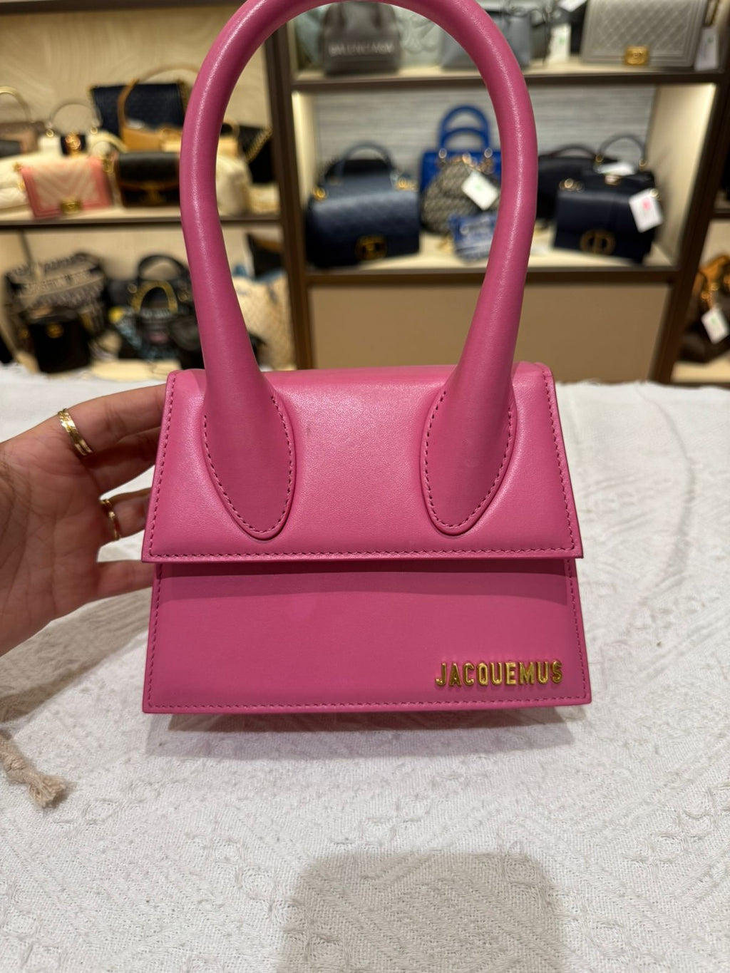 Jacquemus Le Chiquito Moyen