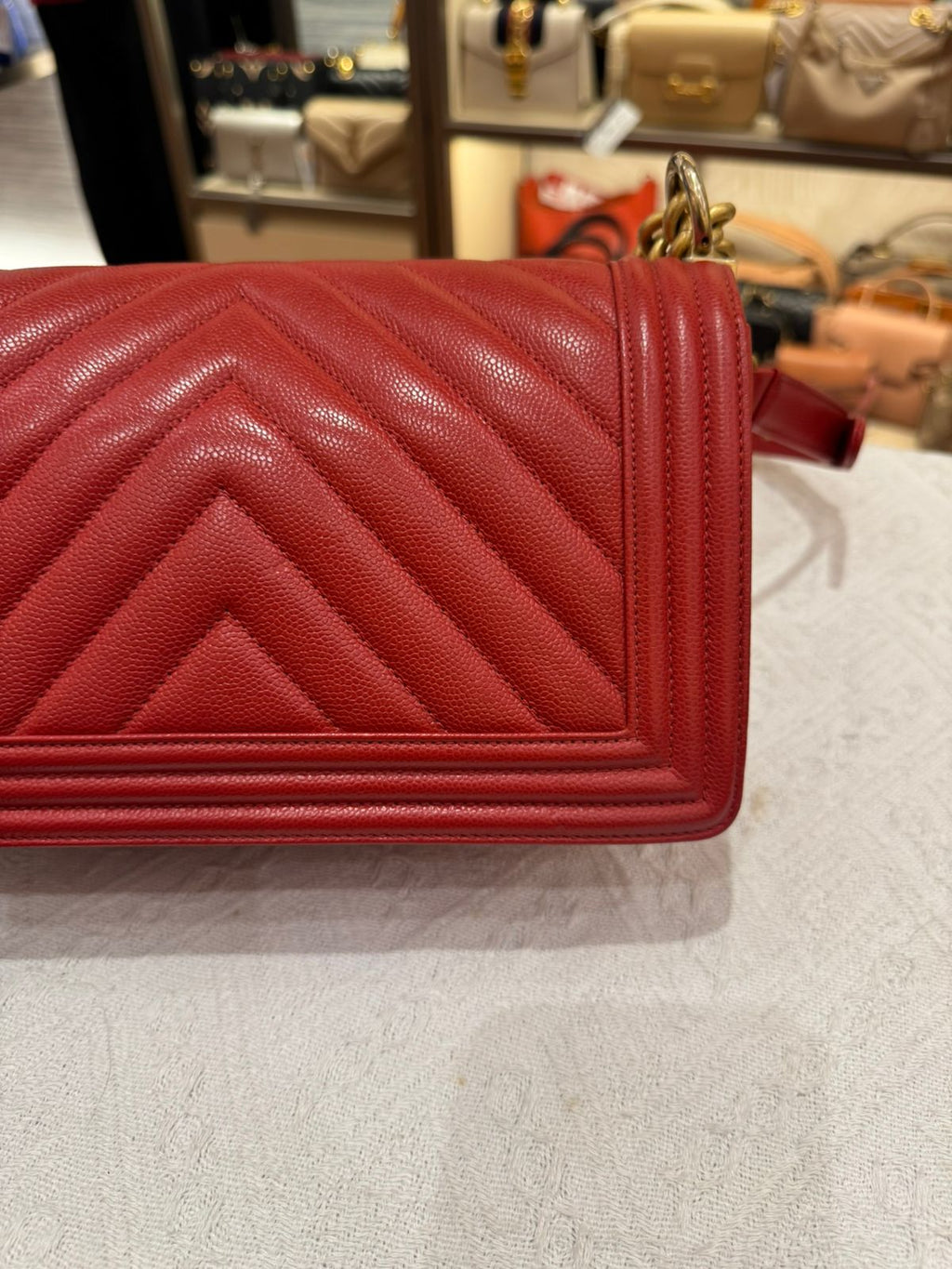 Chanel Boy Med Chevron Red