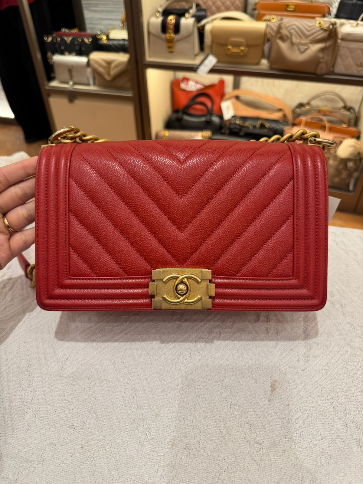 Chanel Boy Med Chevron Red