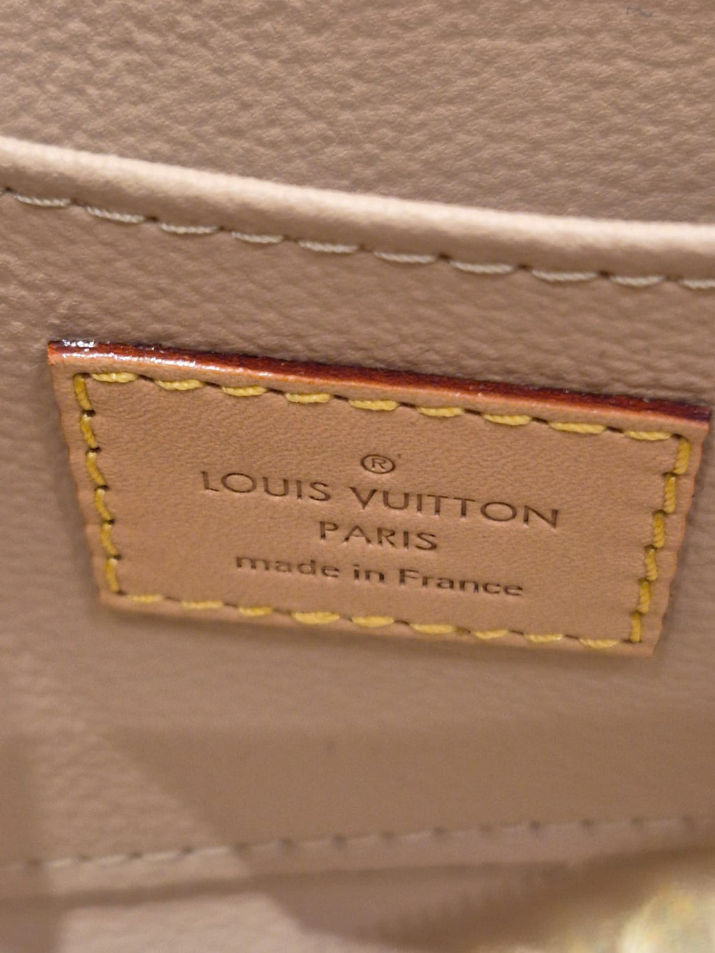 Louis Vutton Cosmetic Pouch Damier Azur