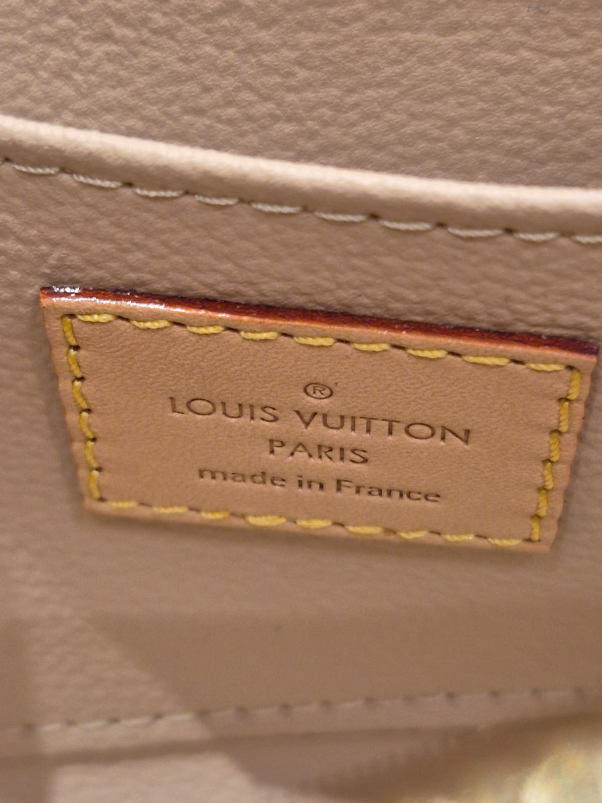 Louis Vutton Cosmetic Pouch Damier Azur