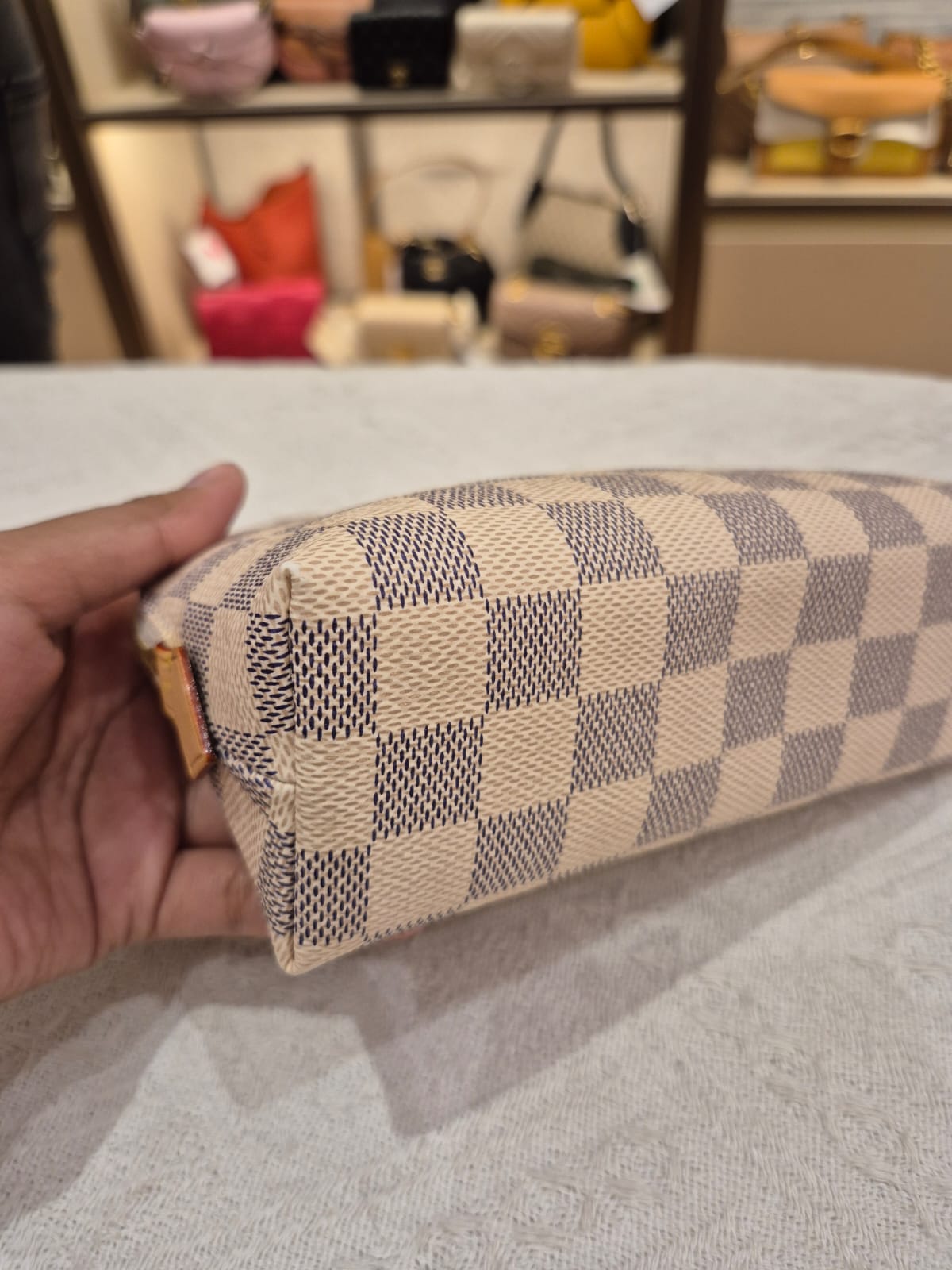 Louis Vutton Cosmetic Pouch Damier Azur