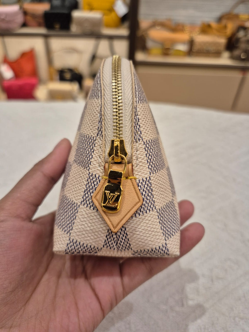Louis Vutton Cosmetic Pouch Damier Azur