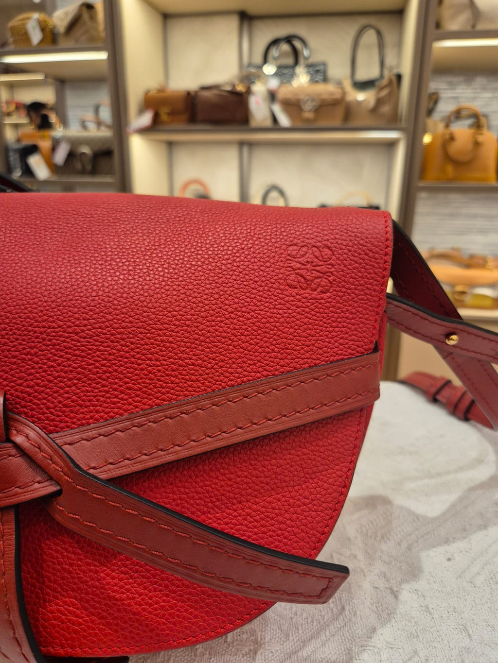 Loewe Gate Small