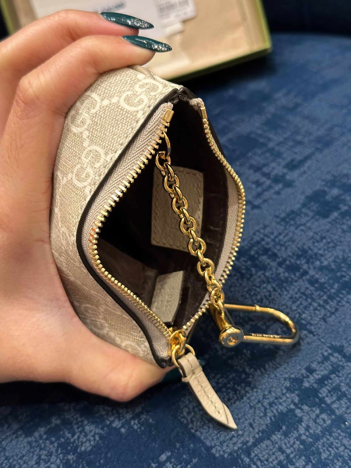 Gucci Key Pouch mono Beige