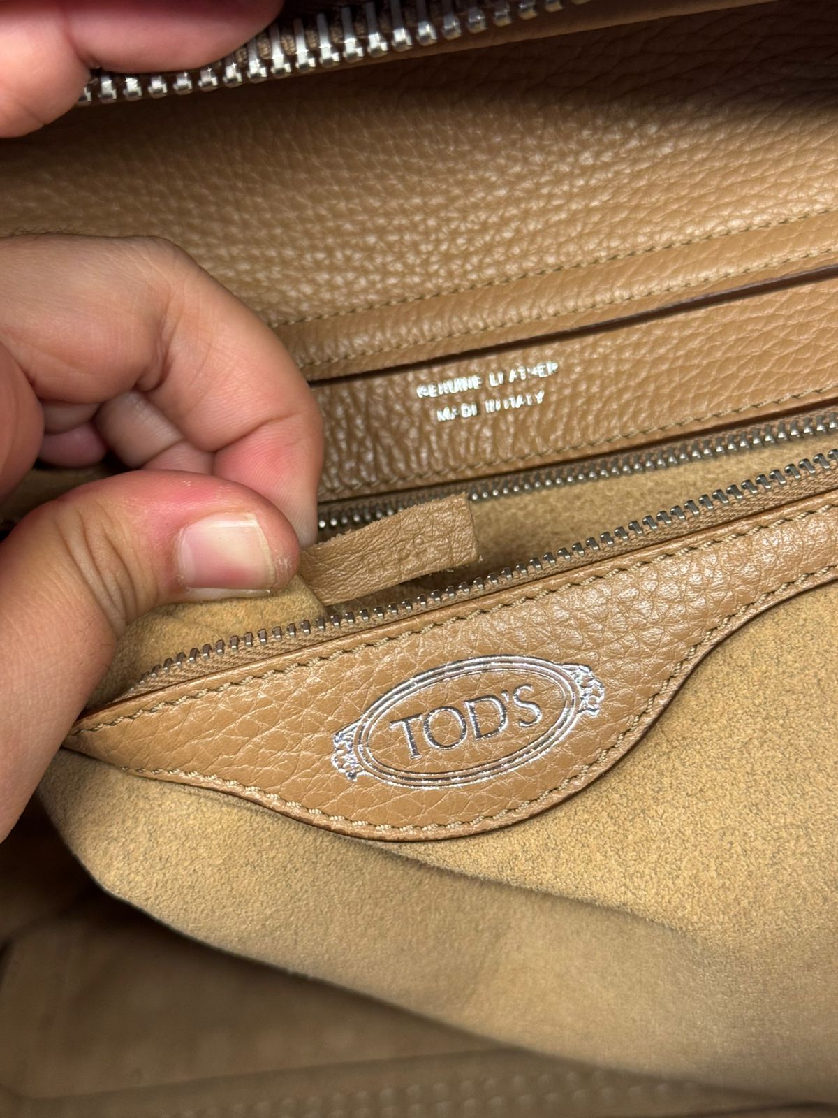 Tods Wave Medium