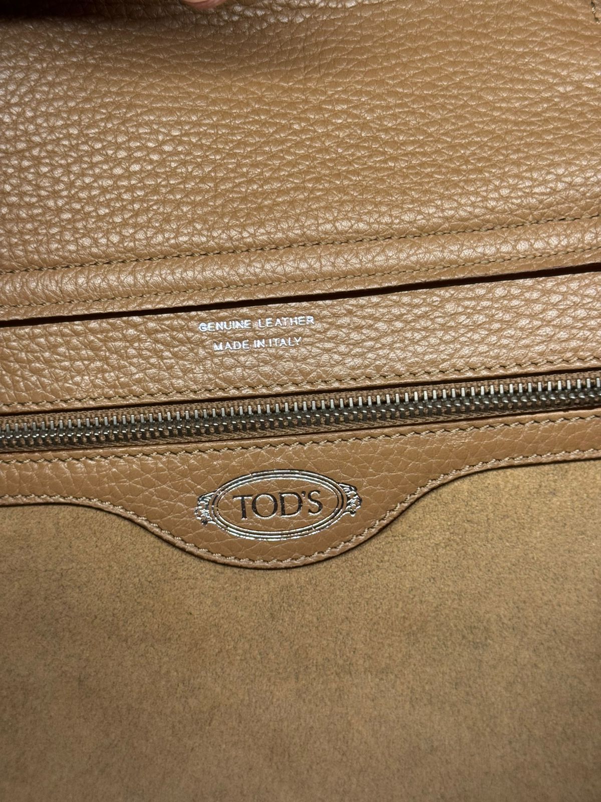 Tods Wave Medium