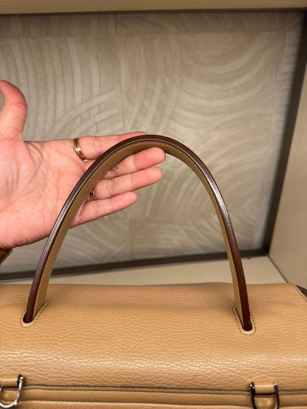 Tods Wave Medium
