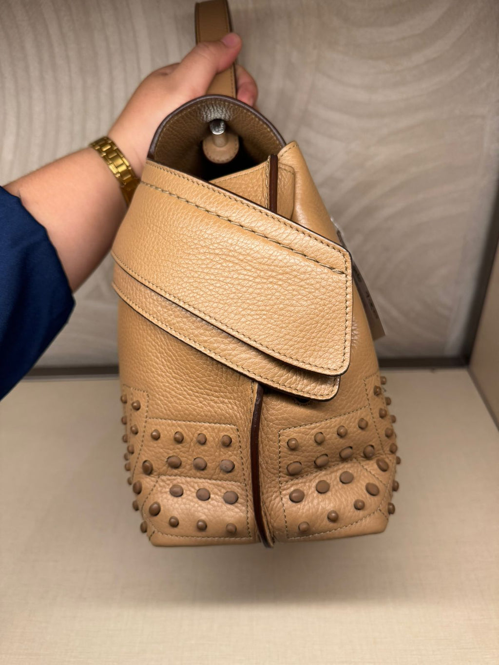 Tods Wave Medium
