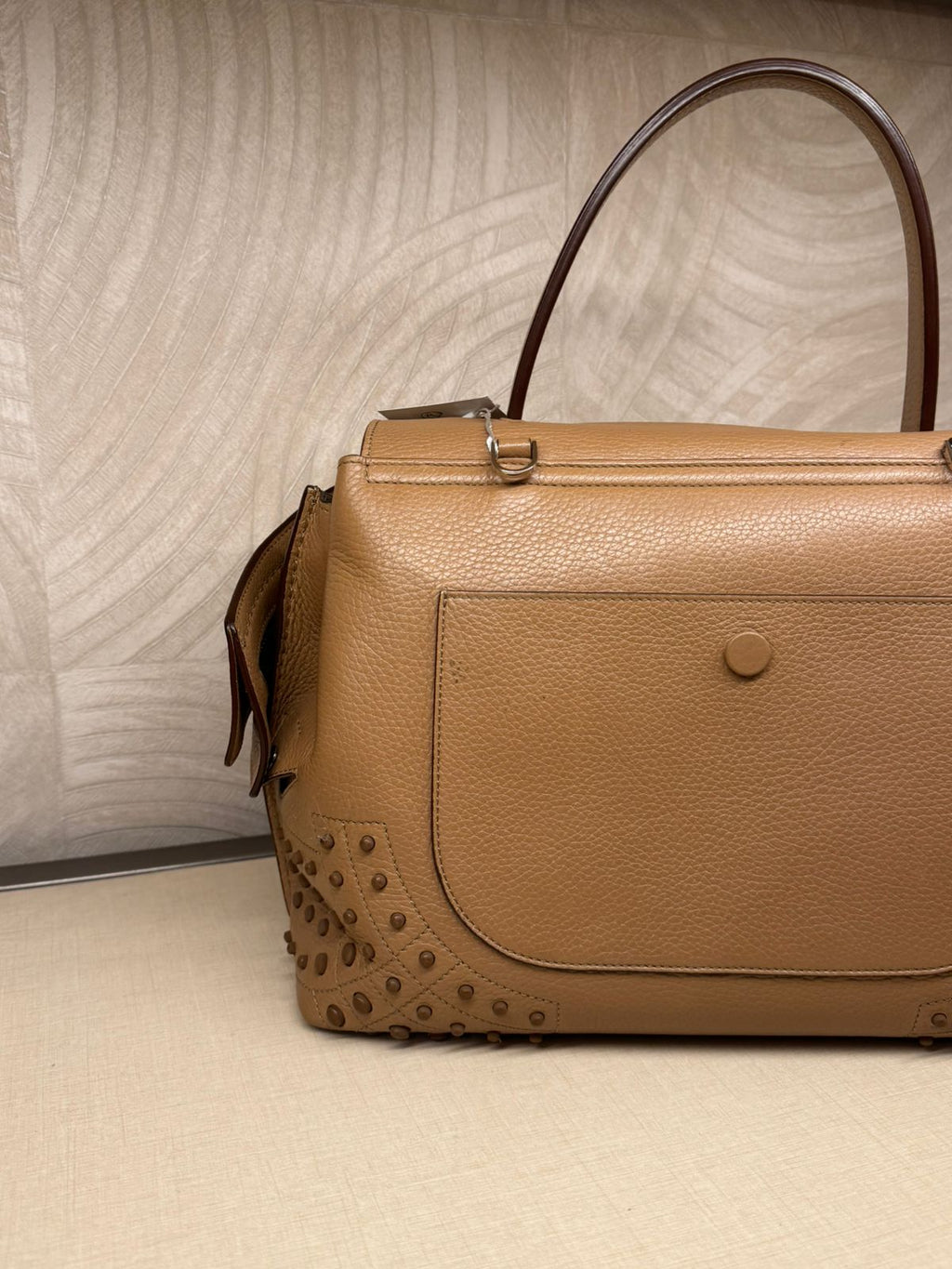 Tods Wave Medium