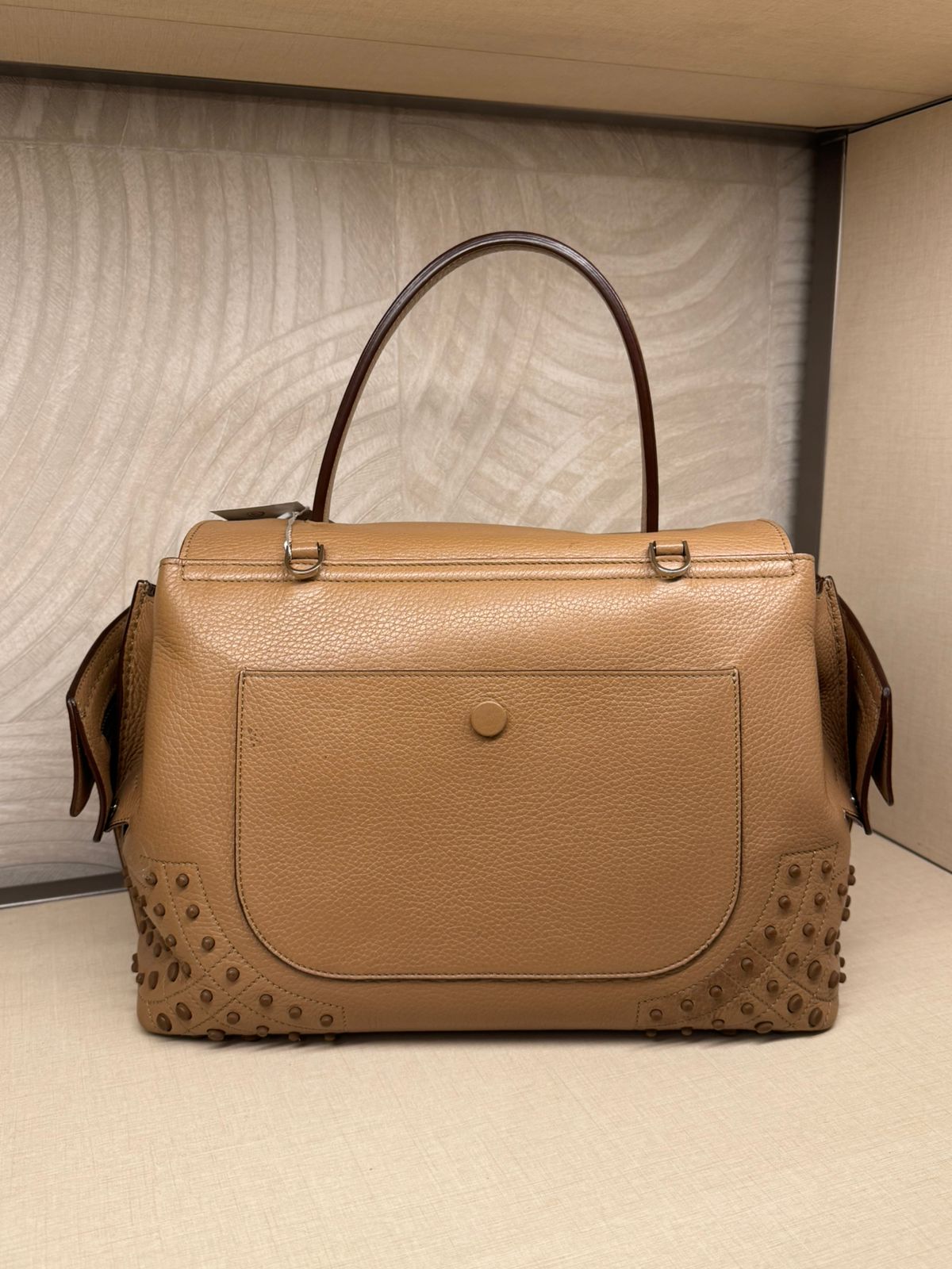 Tods Wave Medium
