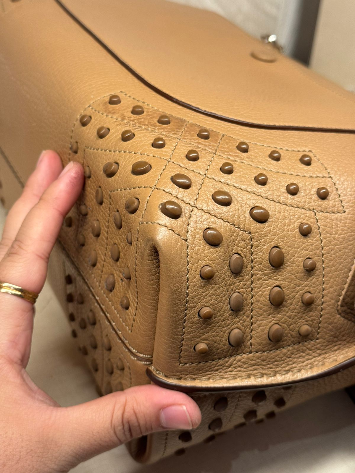Tods Wave Medium