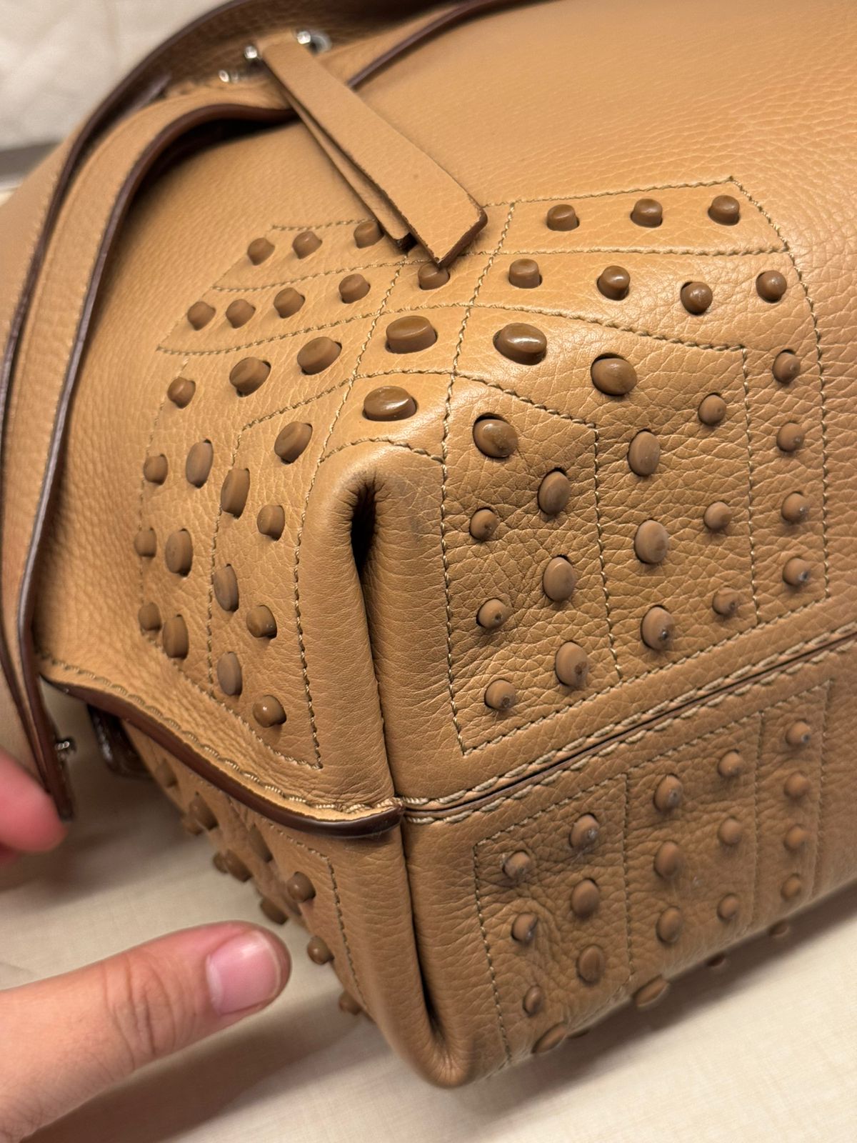 Tods Wave Medium