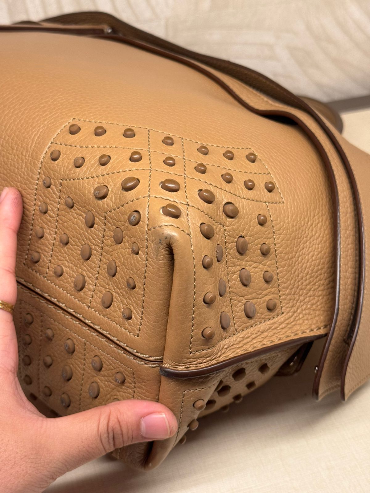 Tods Wave Medium