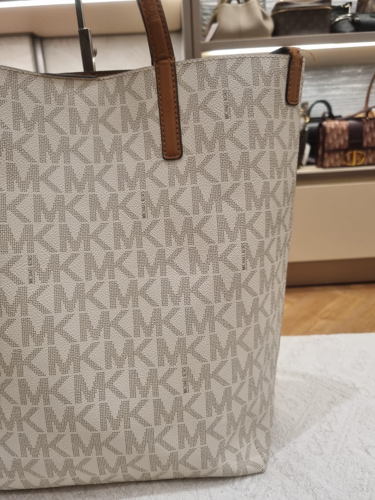 Michael Kors Totebag Vanilla Signature