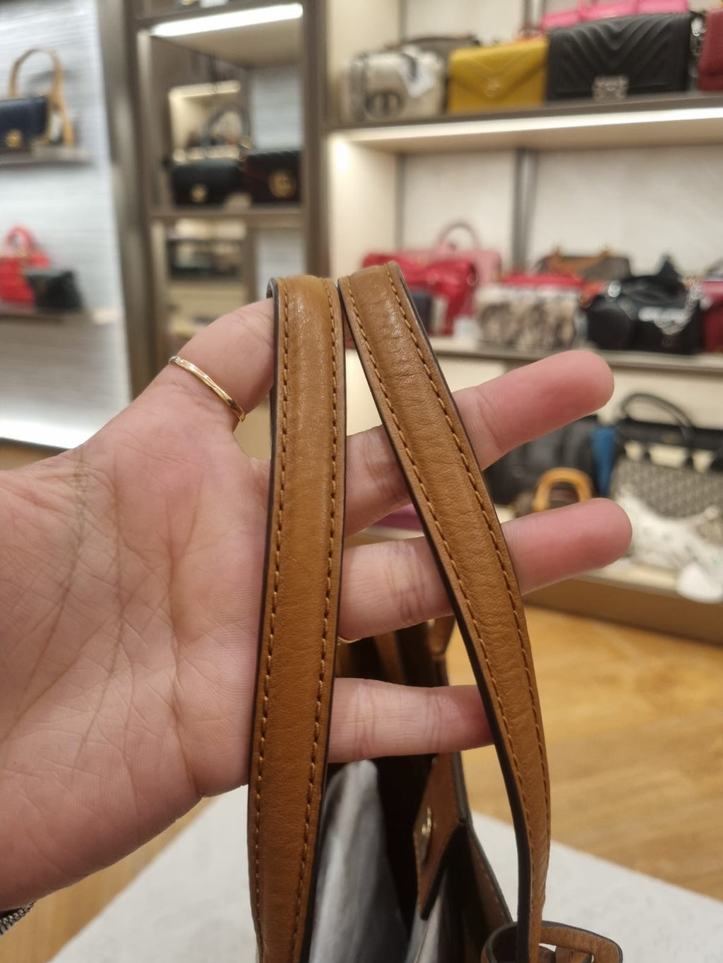 Michael Kors Totebag Vanilla Signature