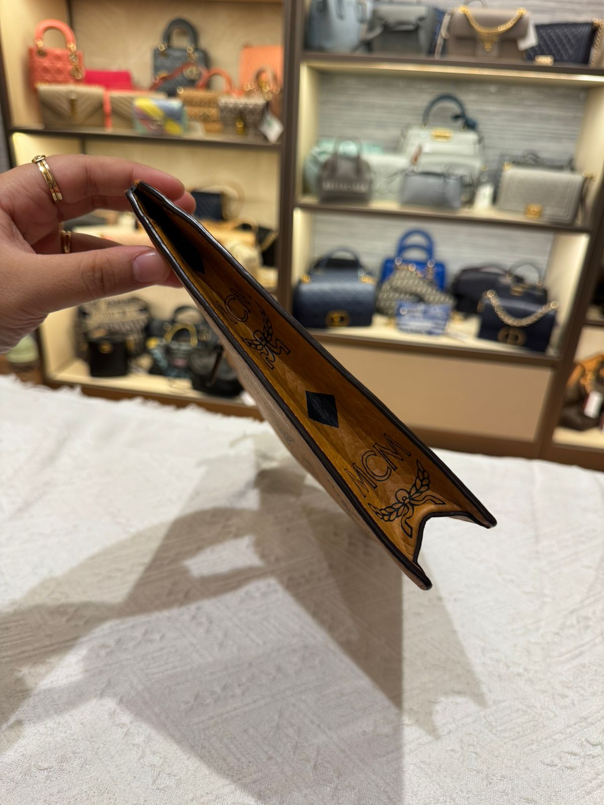 MCM Wrislet Cognac