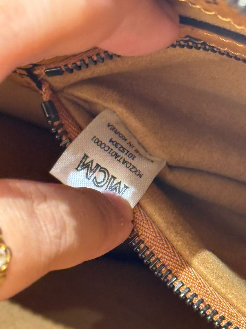 MCM Wrislet Cognac