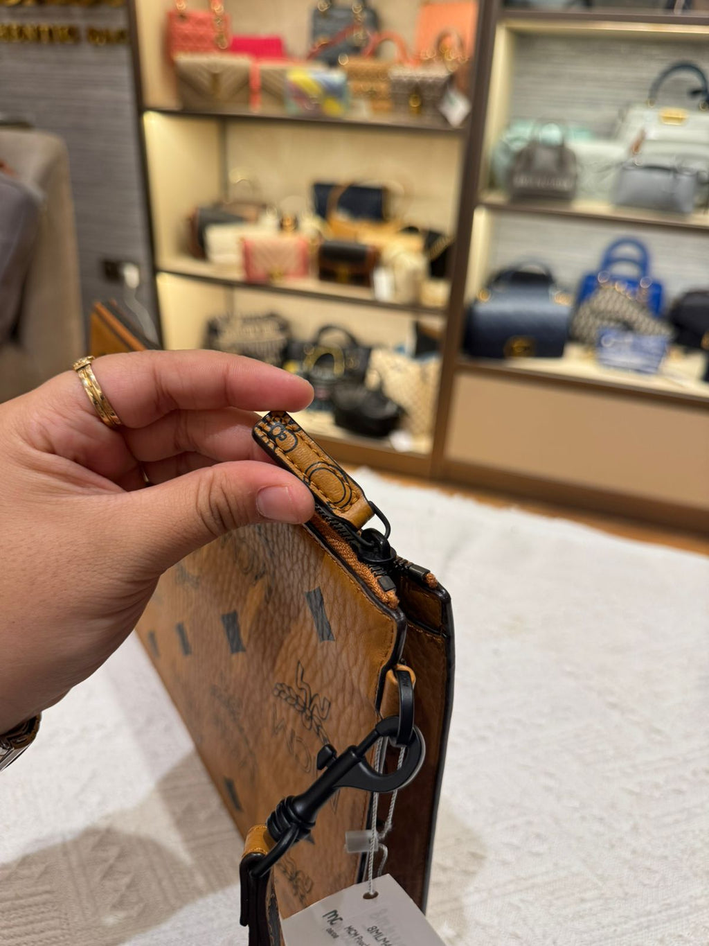 MCM Wrislet Cognac