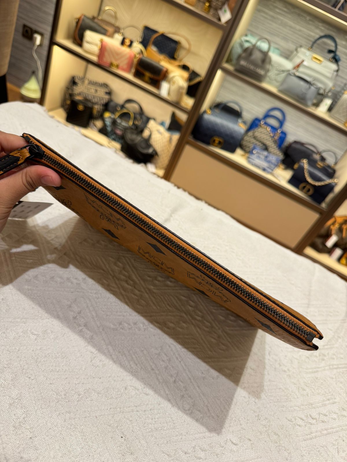 MCM Wrislet Cognac
