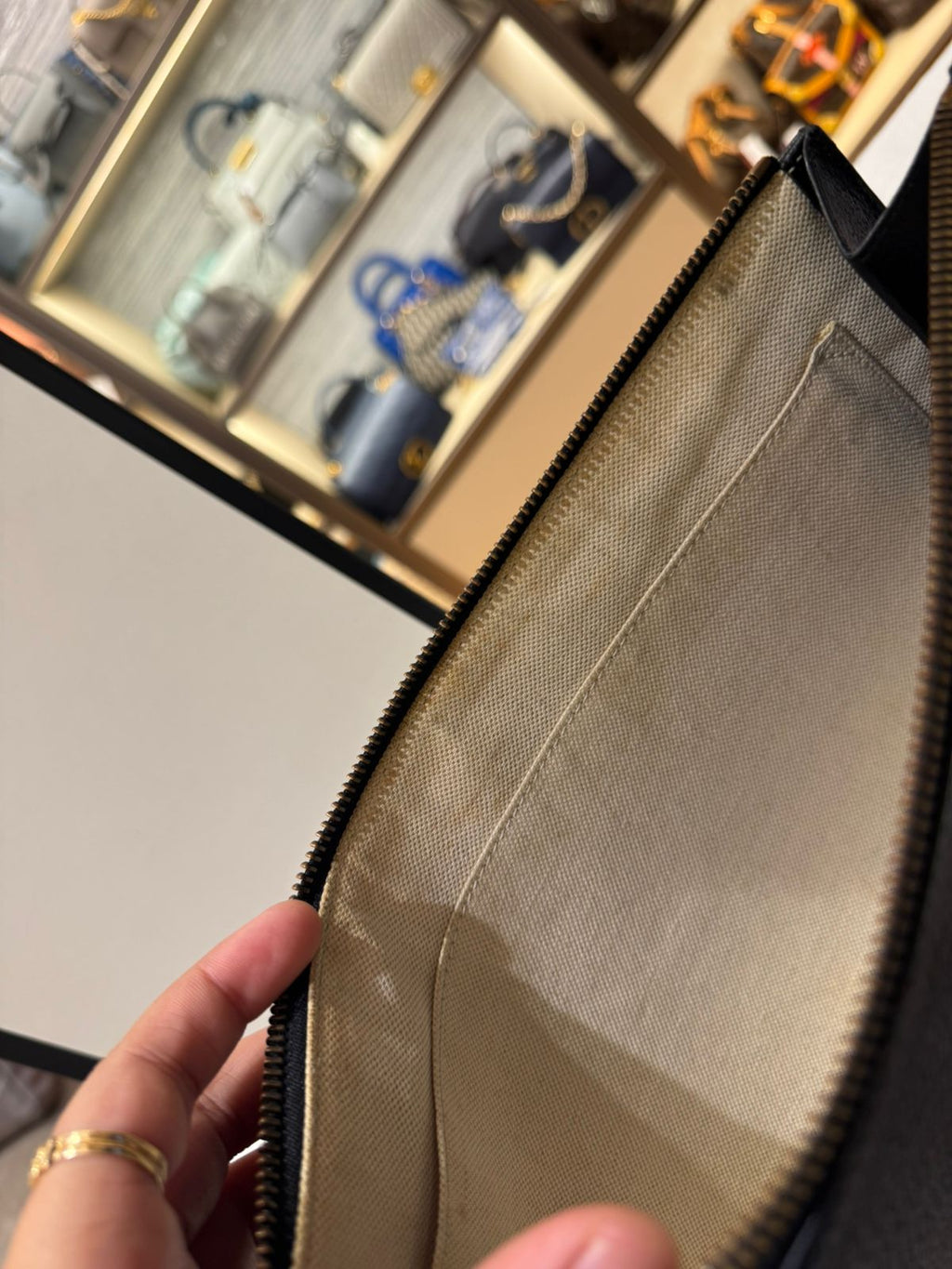 Gucci Marmont Clutch