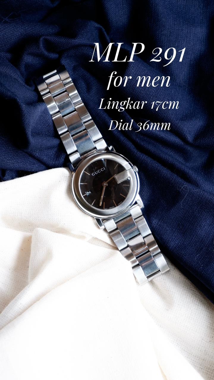 Gucci Round Silver With Black Dial