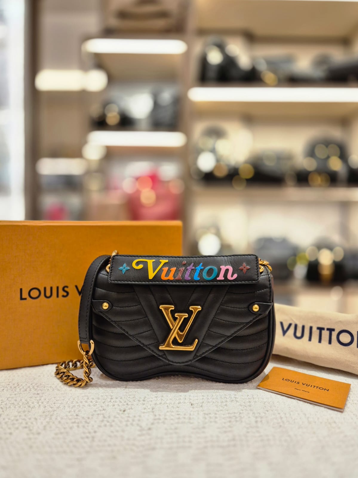 Louis Vuitton New Wave Chain Black